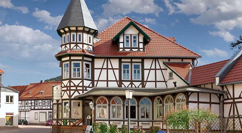 هتل Gaststätte Und Pension Felsenthal
