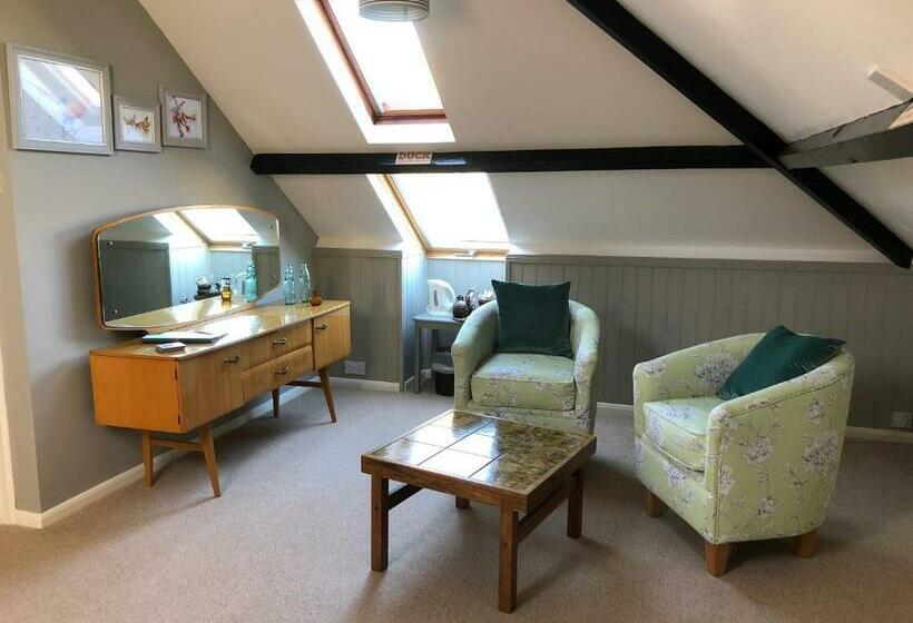 펜션 Burlington House Guest House