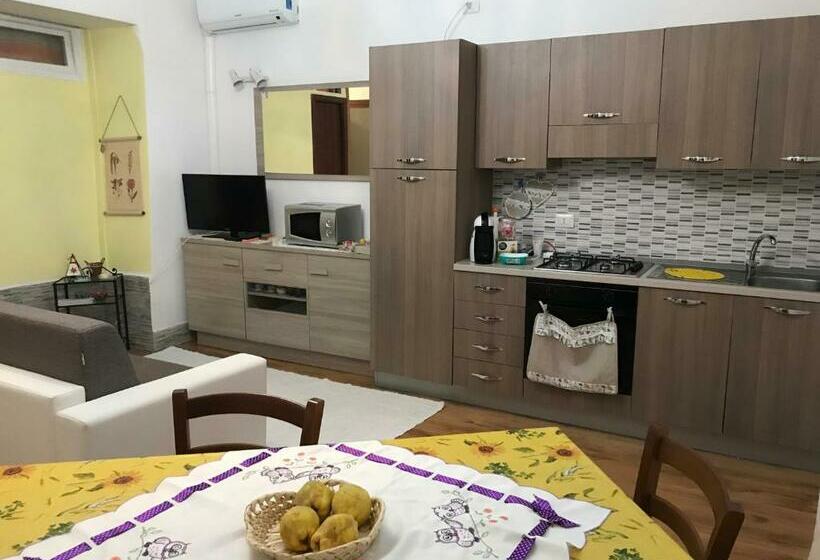 بنسيون La Piazzetta