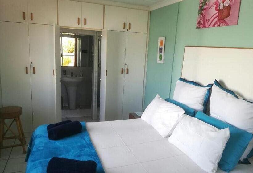 بنسيون Mountainia Inn