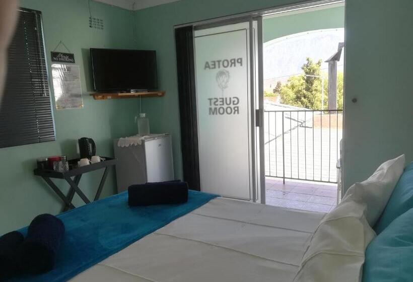 بنسيون Mountainia Inn