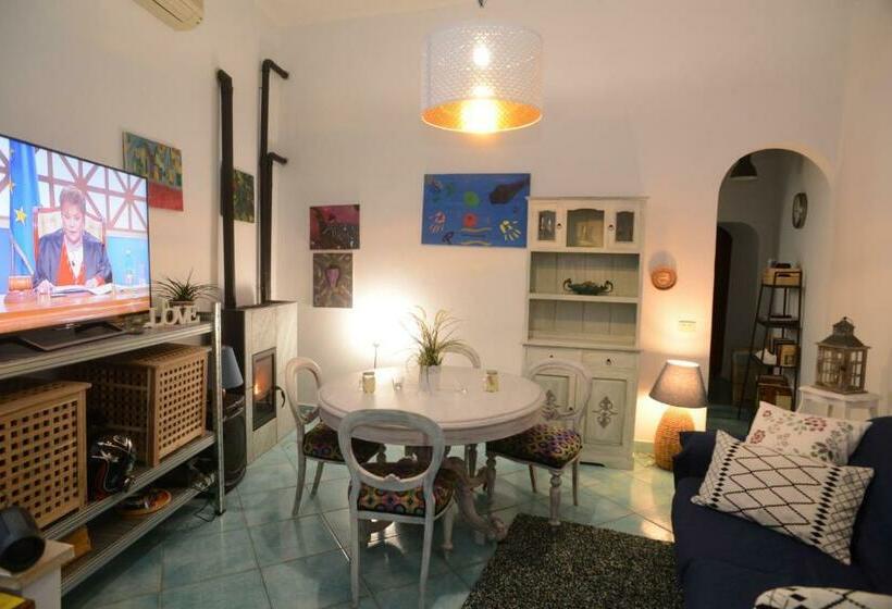 膳宿费 Puteoli Rooms