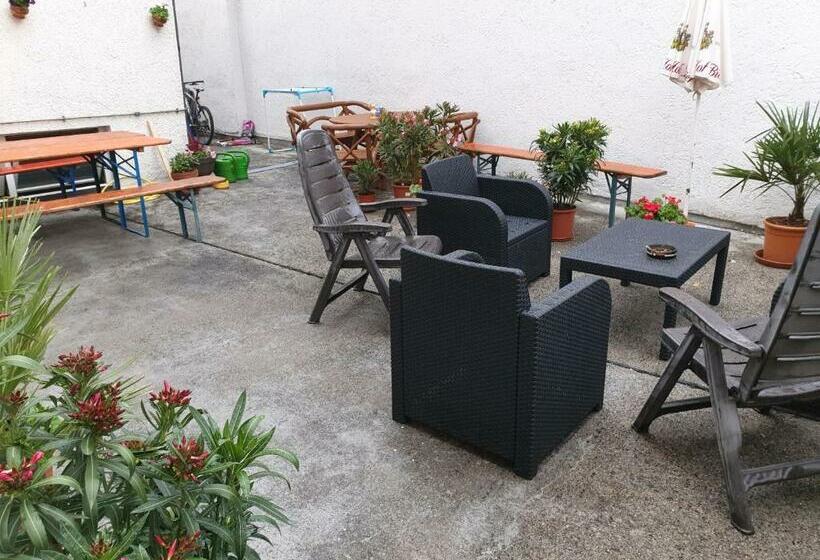 Pension Engel
