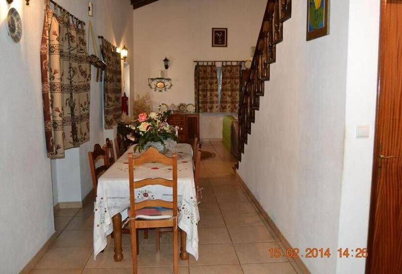 تختخواب و صبحانه Casa Da Maria