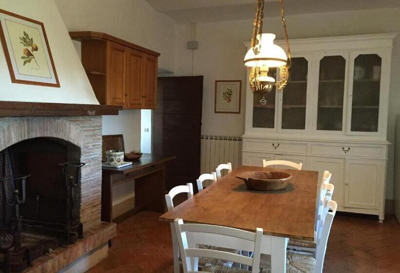 호텔 Agriturismo Montecalvo
