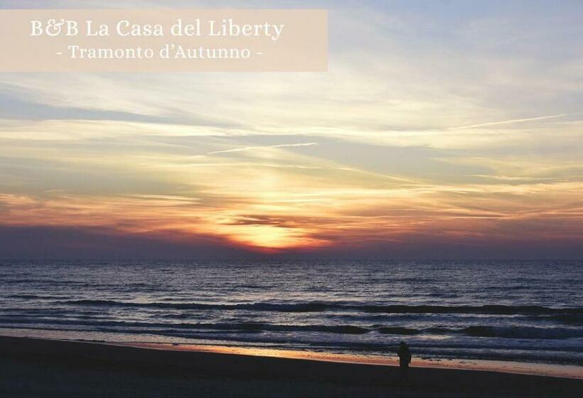 ベッドアンドブレックファースト La Casa Del Liberty