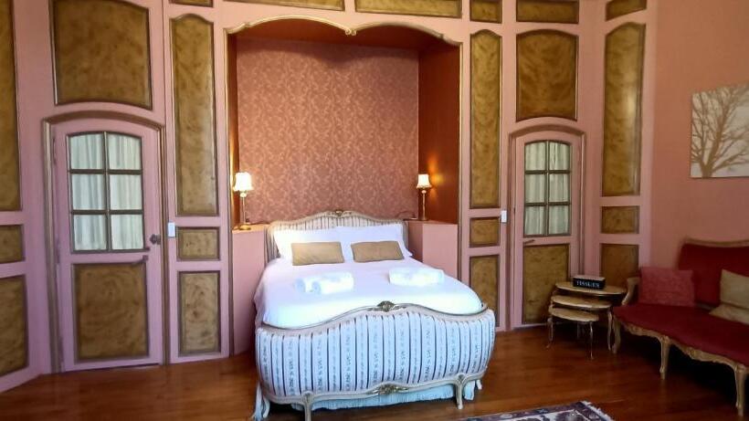 تختخواب و صبحانه Chateau De La Grand Maison