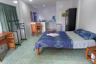 پانسیون Genna S Tourist Inn Santa Fe