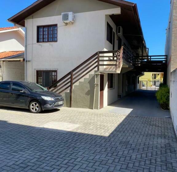 بنسيون Pousada Villa Garcia   Residencial