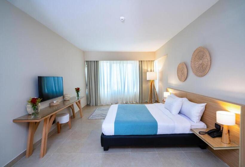 Redcon Suites