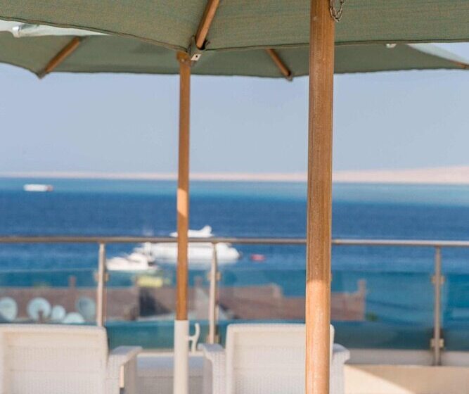 Redcon Suites