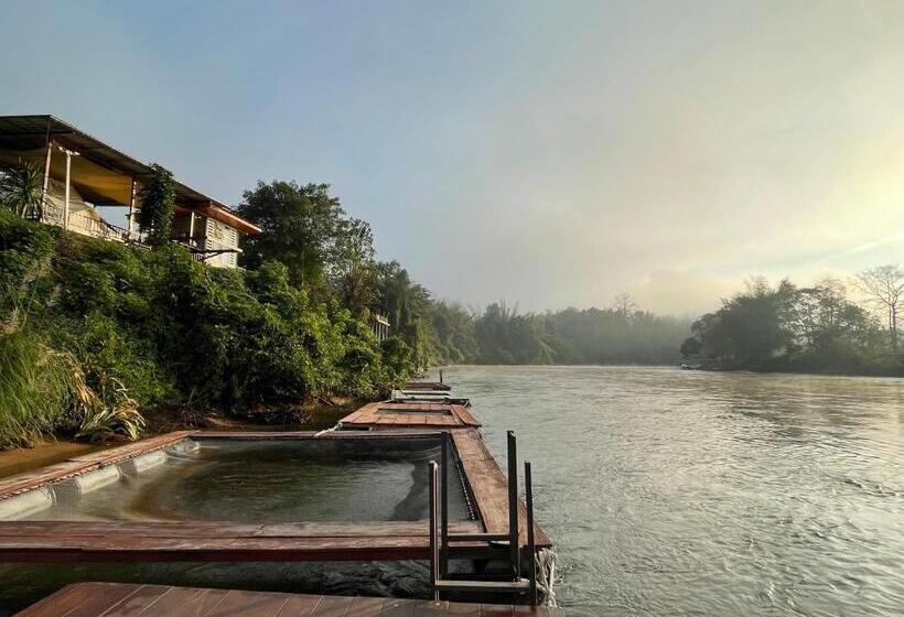 Resort Baanrai Khunya บ้านไร่คุณย่า