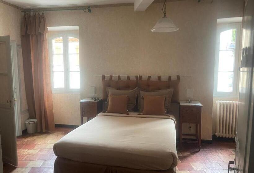 مبيت وإفطار Maison D Hotes Le Val D Aleth
