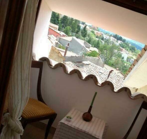 Il Sasso Bed & Breakfast