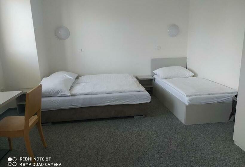 پانسیون Penzion Valmez