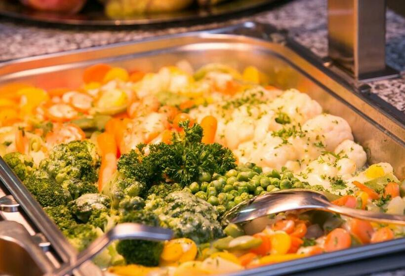 הוסטל Jugendhaus St. Kilian