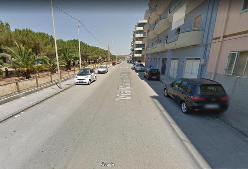 تختخواب و صبحانه Blu Mare   Milazzo