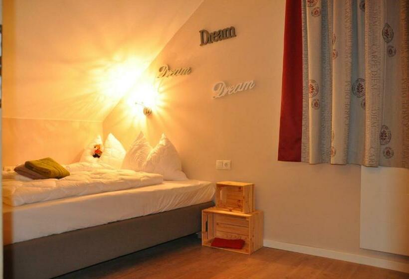 Bed and Breakfast Haus Nohra