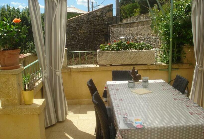 Bed and Breakfast Locastillon
