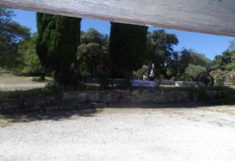 膳宿费 Auberge Des Garrigues