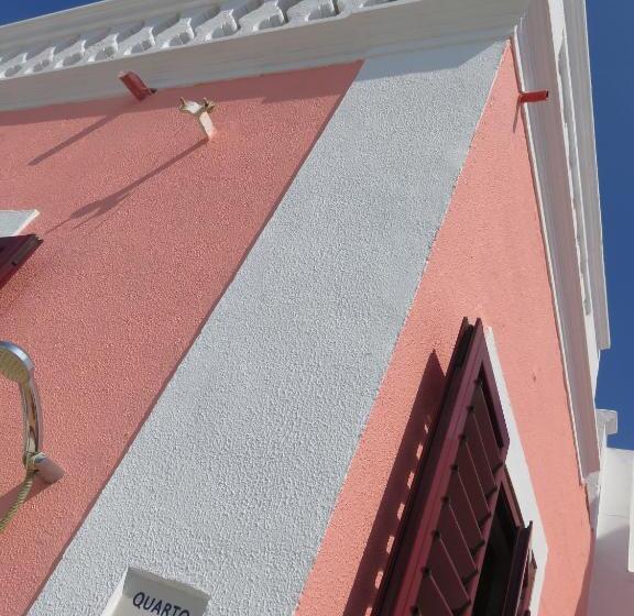 پانسیون Pátio Das Andorinhas