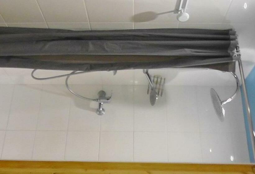 مبيت وإفطار Chez Gus