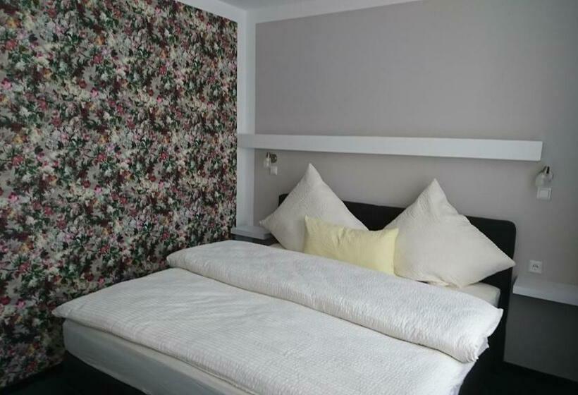 پانسیون Restaurant Rosengarten