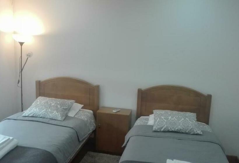 פנסיון Vistafreita Rooms & Suites