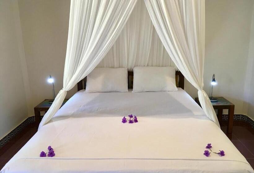 The Papalagi Resort