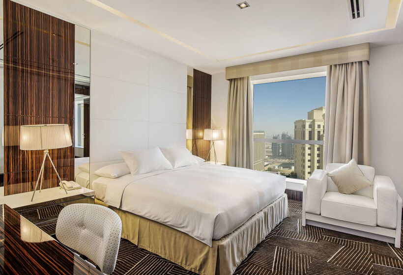 Hilton Dubai The Walk