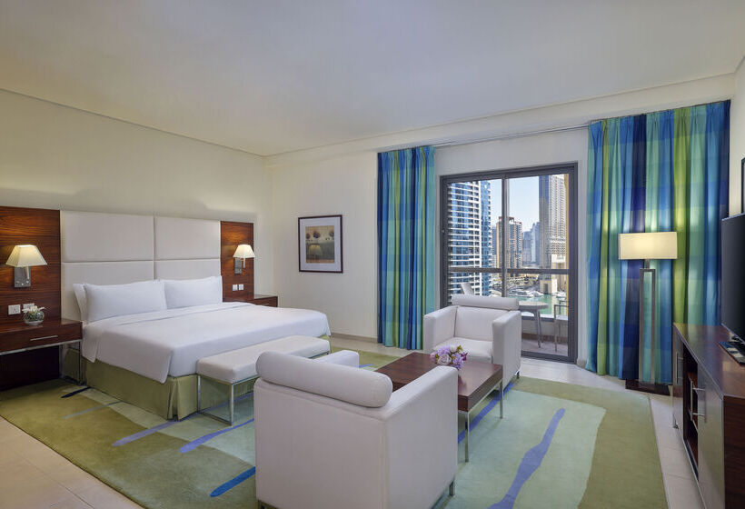 Hilton Dubai The Walk