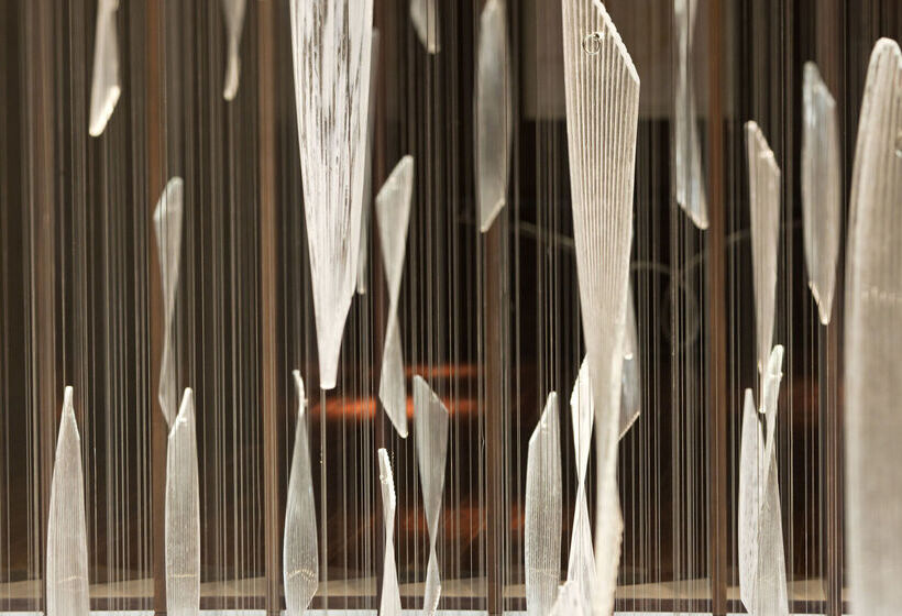 هتل Andaz Capital Gate Abu Dhabi, By Hyatt