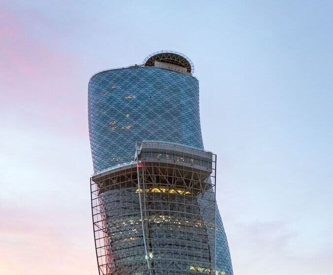 هتل Andaz Capital Gate Abu Dhabi, By Hyatt