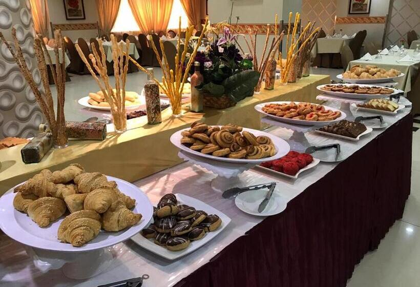 هتل Bab Al Multazam Concorde