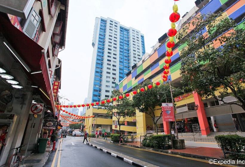 Cube Family Boutique Capsule Hotel At Chinatown