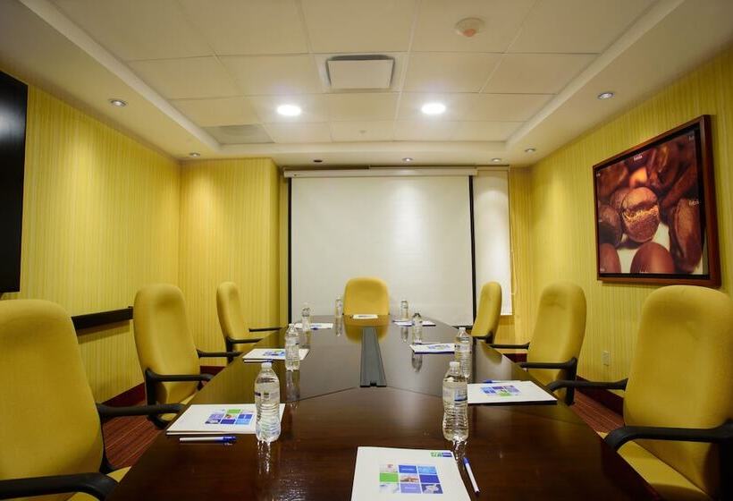 هتل Holiday Inn Express Tapachula, An Ihg