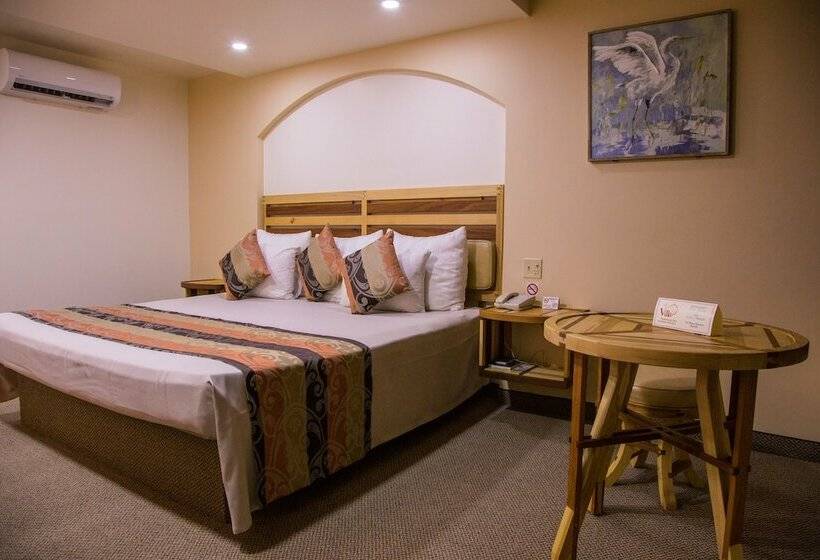 Fotos del hotel La Villa De Zaragoza:  37