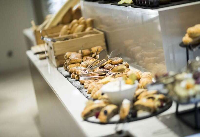 هتل Mercure Ostrava Center