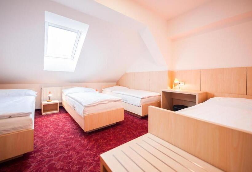 Fotos del hotel Pivovar:  2