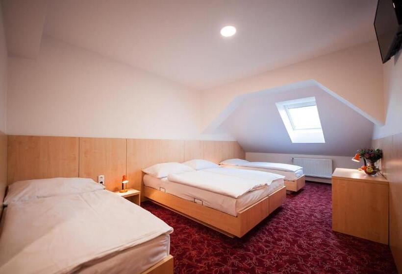 Fotos del hotel Pivovar:  7