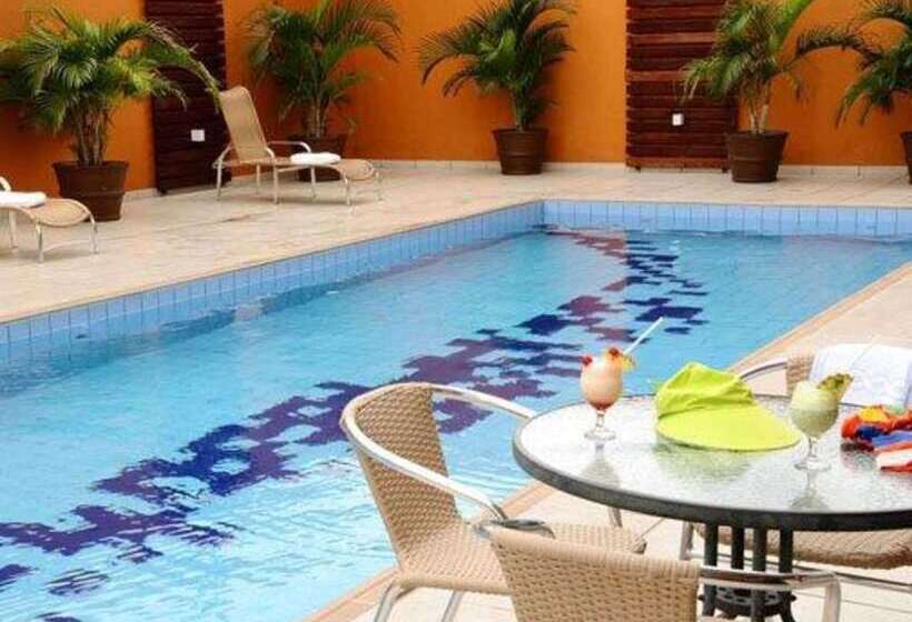هتل Sleep Inn Manaus