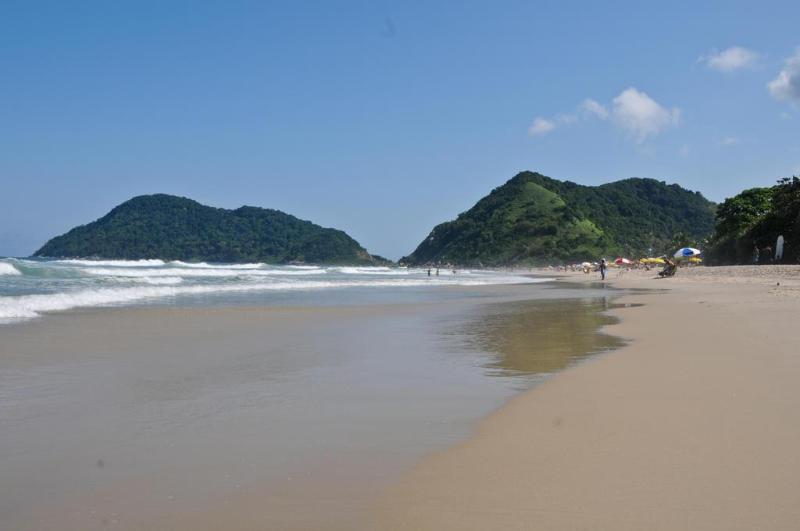 ホテル Strand  Guaruja Frente Mar