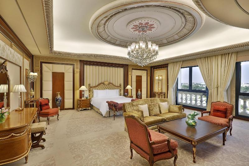 هتل The Ritzcarlton, Riyadh