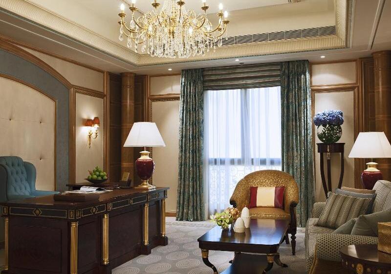 هتل The Ritzcarlton, Riyadh