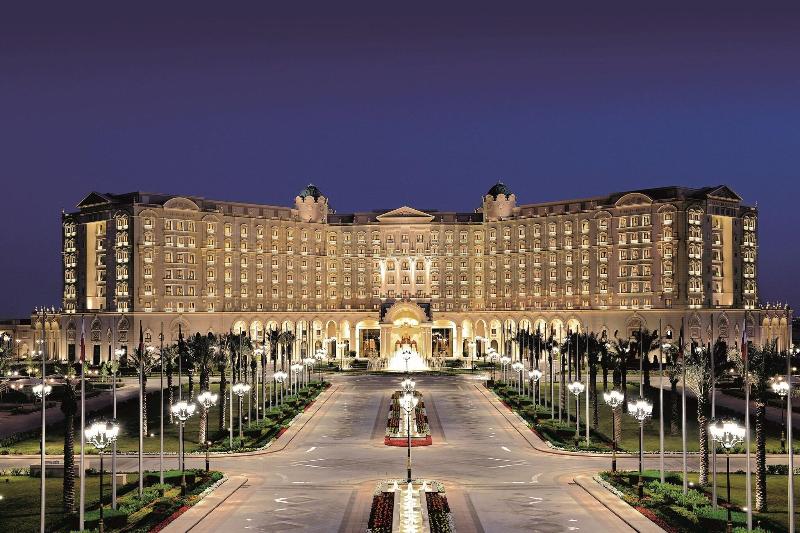 هتل The Ritzcarlton, Riyadh