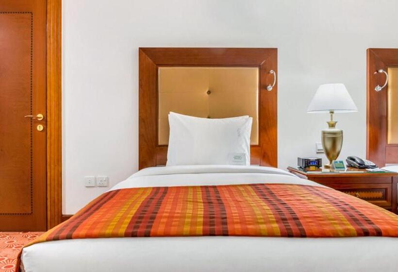 Fotos del hotel Holiday Inn Bur Dubai  Embassy District:  6