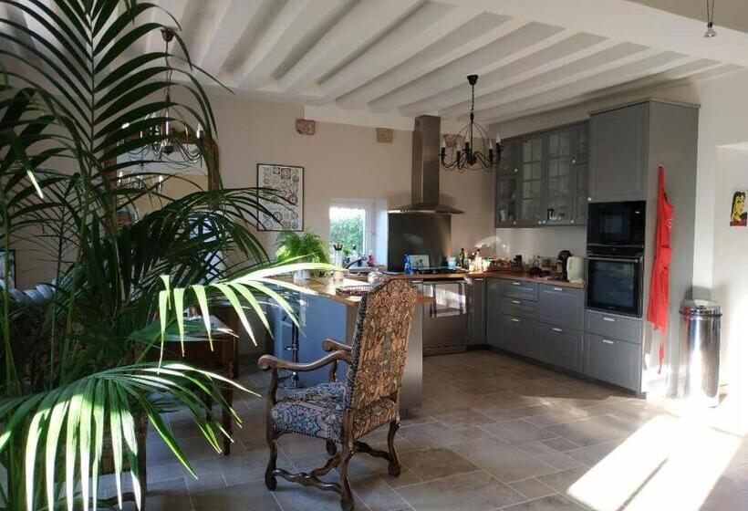 مبيت وإفطار Closerie Des Laudieres