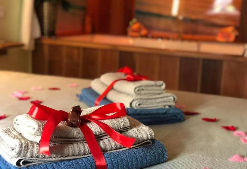 تختخواب و صبحانه Dream & Relax Villa Fiore