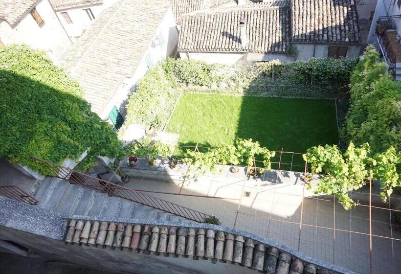 مبيت وإفطار Palazzo De Fabritiis