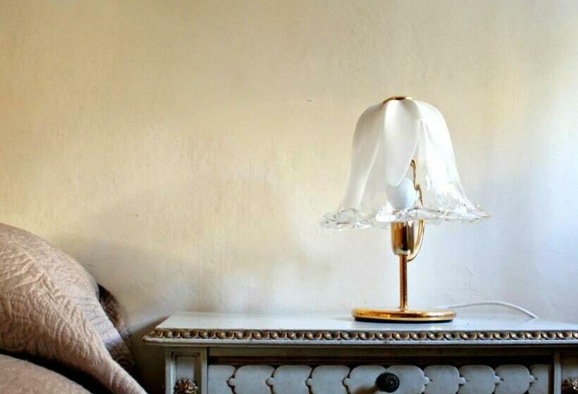 بنسيون I Fiori Di Miranda